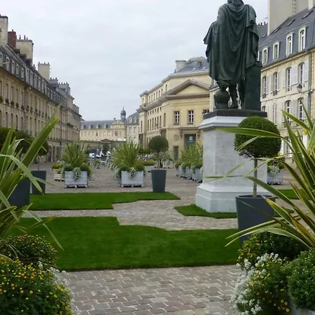 Luckey Homes - Rue Damozanne Apartament